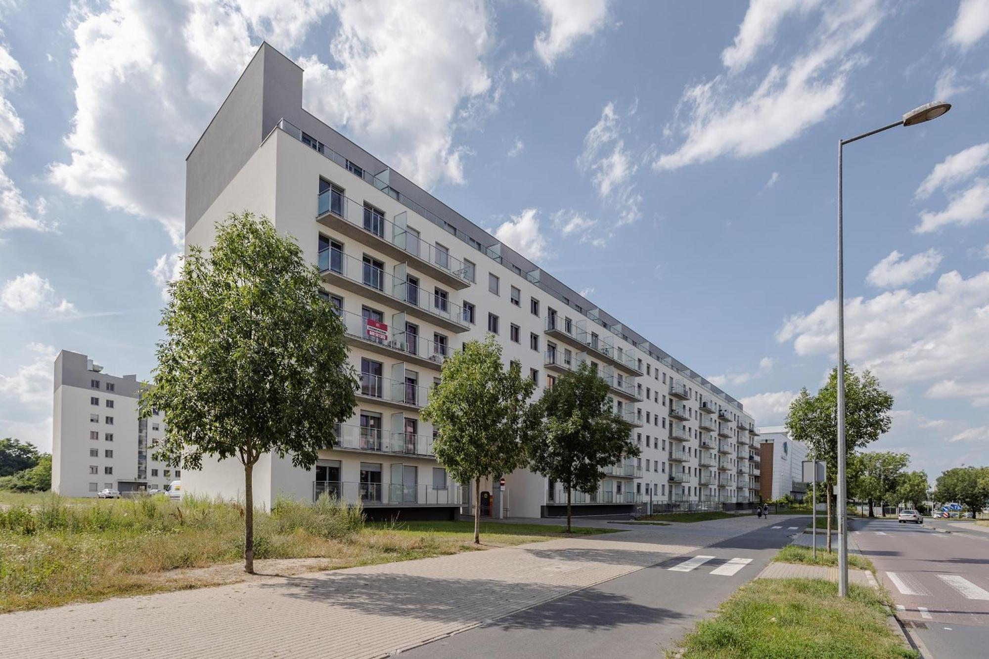 Very Berry - Katowicka 2c - Z Balkonem I Garazem- Self Check In 24h Apartment